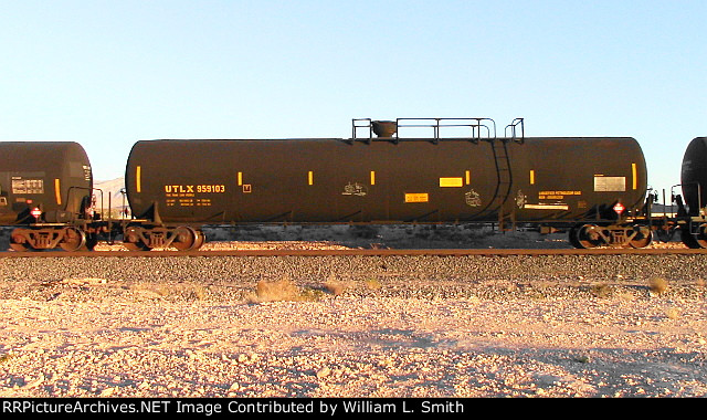 EB Manifest Frt at Erie NV W-MdTrnSlv-Pshr -13