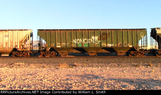 EB Manifest Frt at Erie NV W-MdTrnSlv-Pshr -18