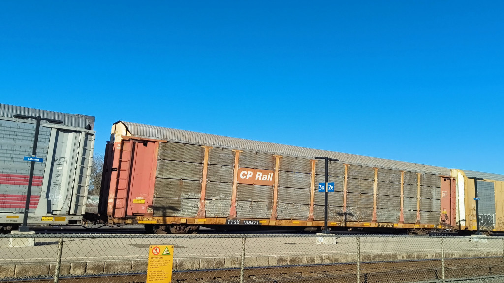 CP 40139 (Body) TTGX 159871 (Flat)