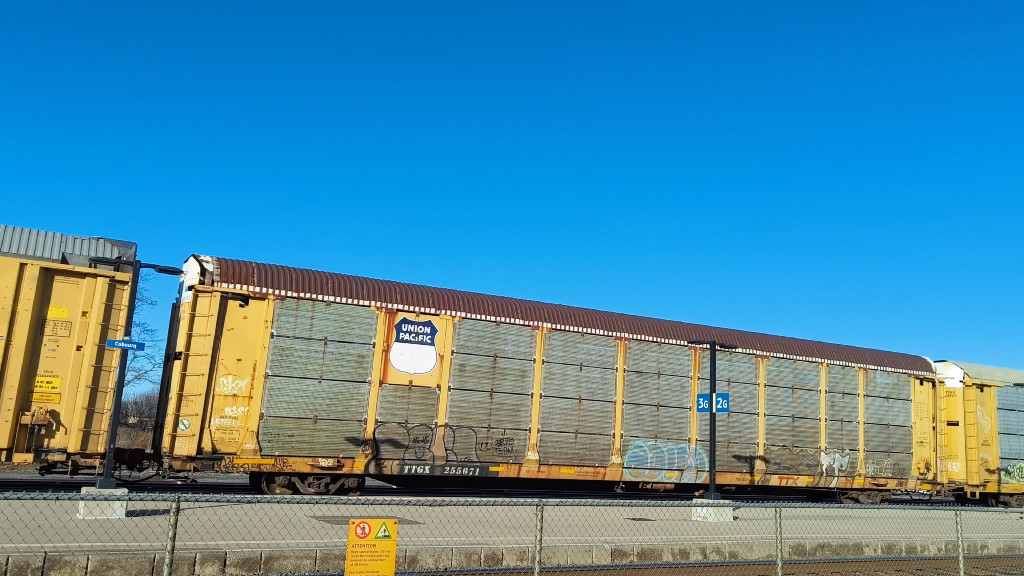 MKT T104 (Body) TTGX 255671 (Flat)