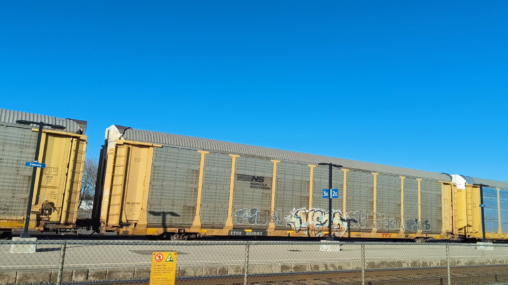 NS 26797 (Body) TTGX 851693 (Flat)