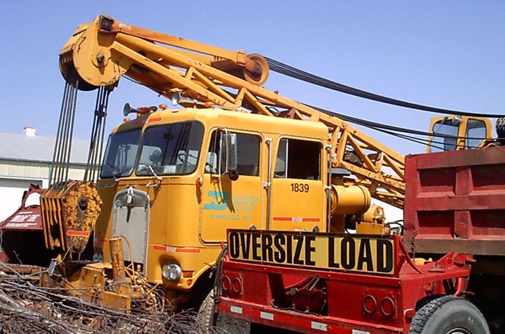 BN Wreck Crane  Cab(Owned by R J Corman) 
