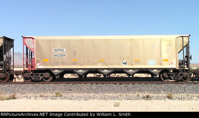 EB Unit Empty Open Hooper Frt at Erie NV -68