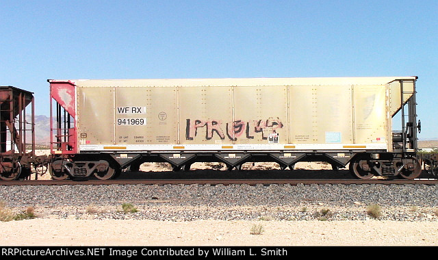 EB Unit Empty Open Hooper Frt at Erie NV -74