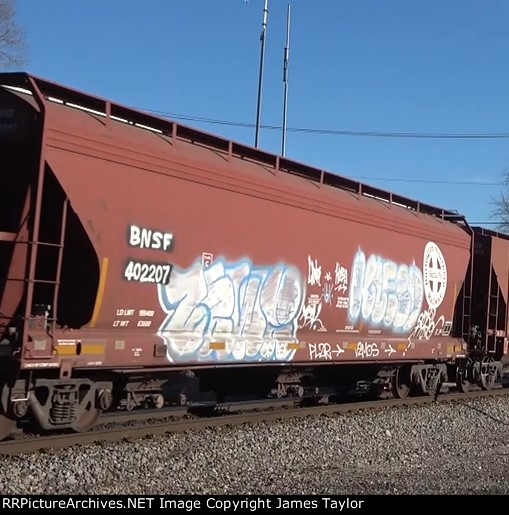 BNSF 402207