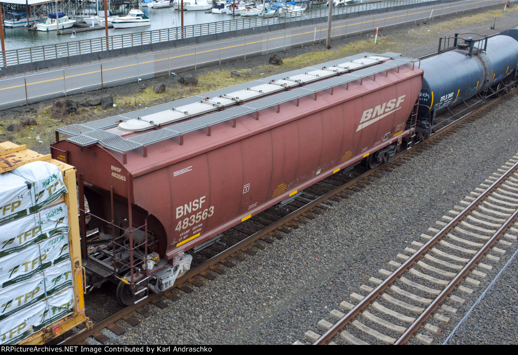 BNSF 483563