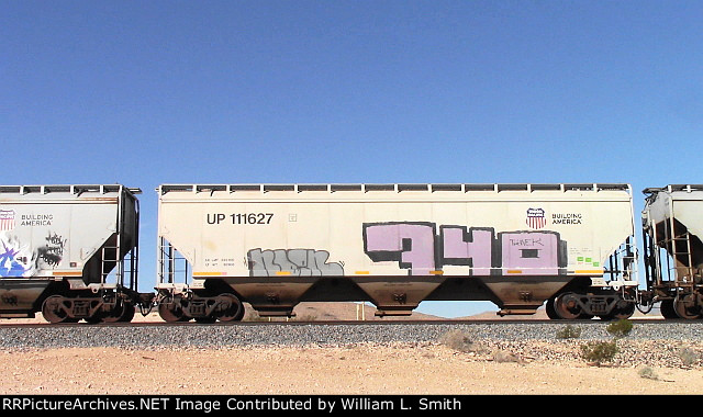 EB Unit Covered Hooper Frt at Erie NV -75