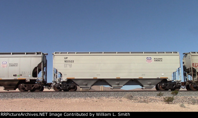 EB Unit Covered Hooper Frt at Erie NV -82