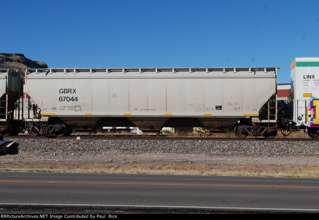 GBRX 67044