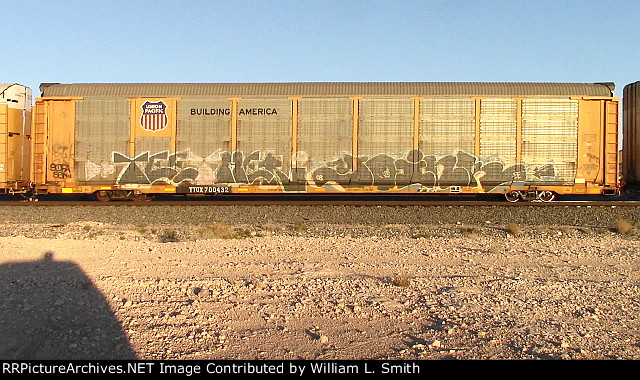 WB Unit Vehicular Flat Frt at Erie NV -76