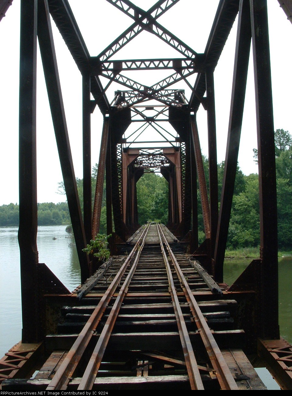 Old Tombigbee turnbridge near Waverly.