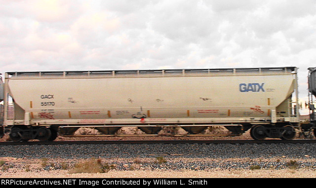 EB Manifest Frt at Erie NV -81