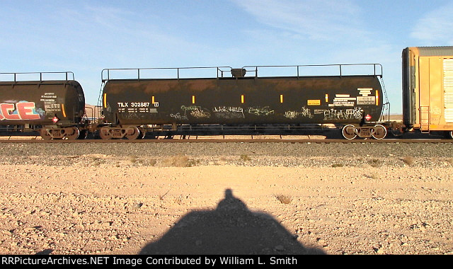 EB Manifest Frt at Erie NV Passing Siding W-Pshr -12