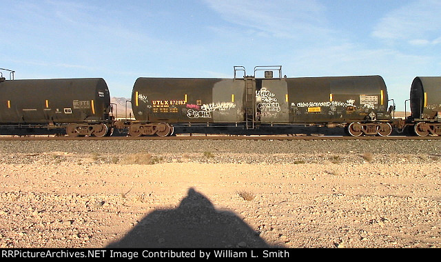 EB Manifest Frt at Erie NV Passing Siding W-Pshr -28