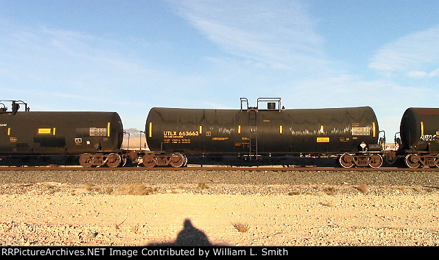 EB Manifest Frt at Erie NV Passing Siding W-Pshr -70