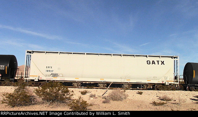 WB Manifest Frt at Erie NV W-MdTrnSlv -50