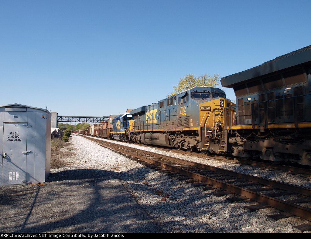 CSX 702