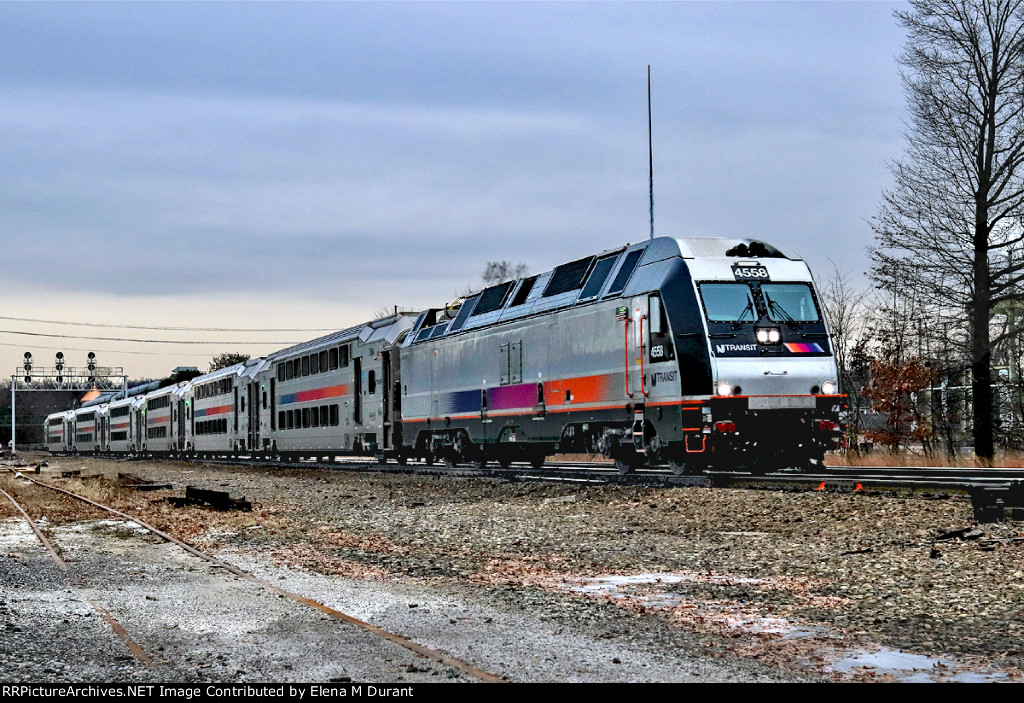 NJT 4558 on train 1723