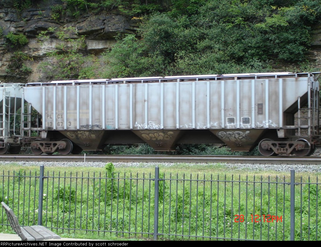 PLCX 13673 Covered Hopper EB