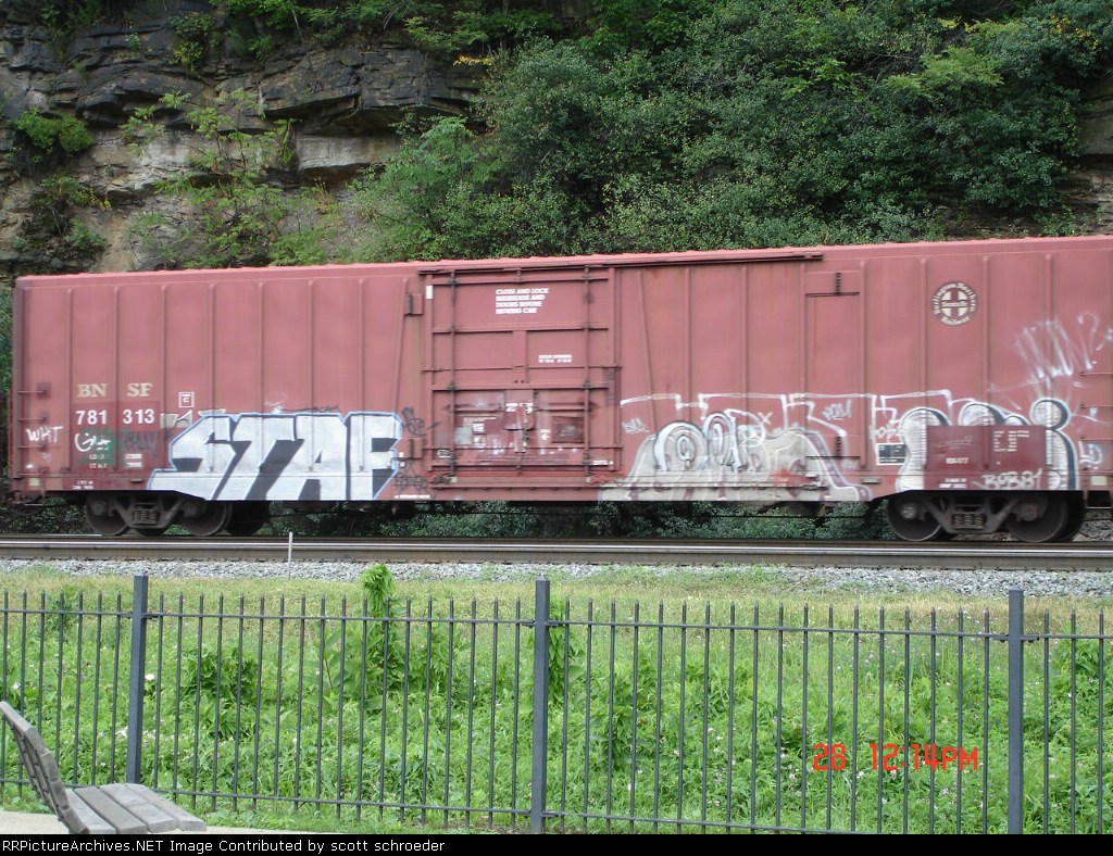 BNSF 781313 Boxcar EB