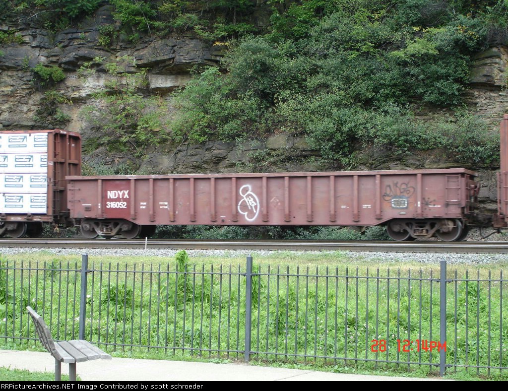 NDYX 316052 Gondola EB