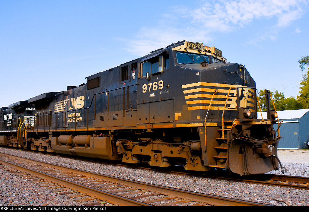 NS 9769