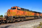 BNSF 5014 Pusher