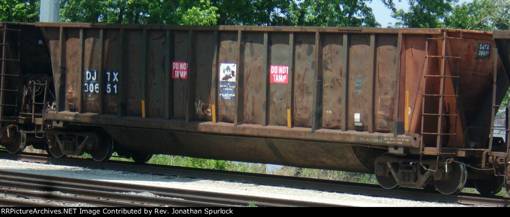 DJTX 30651, angled view