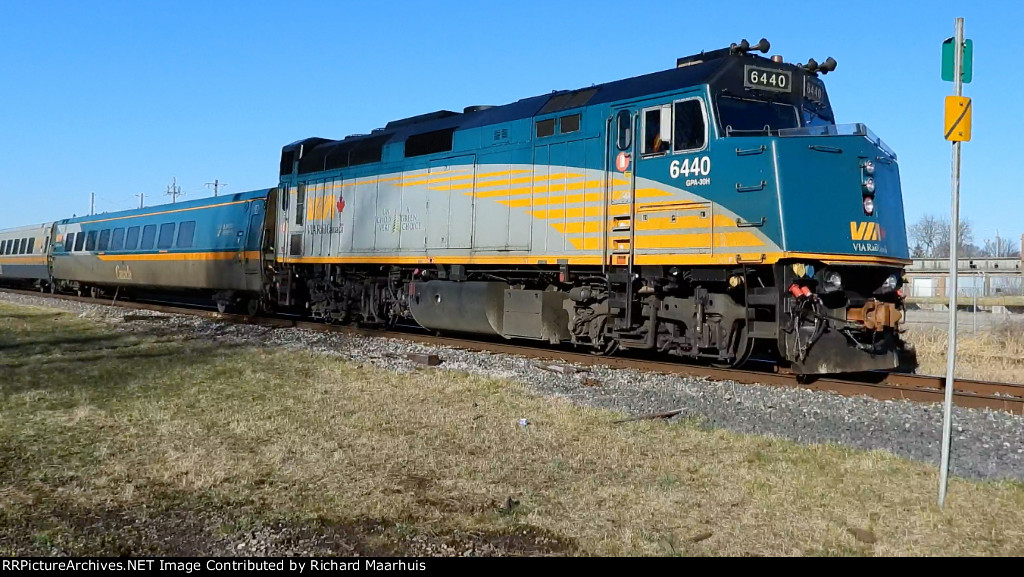 VIA 6440