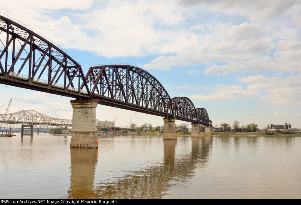 The Big Four Bridge - Ohio River Bridge