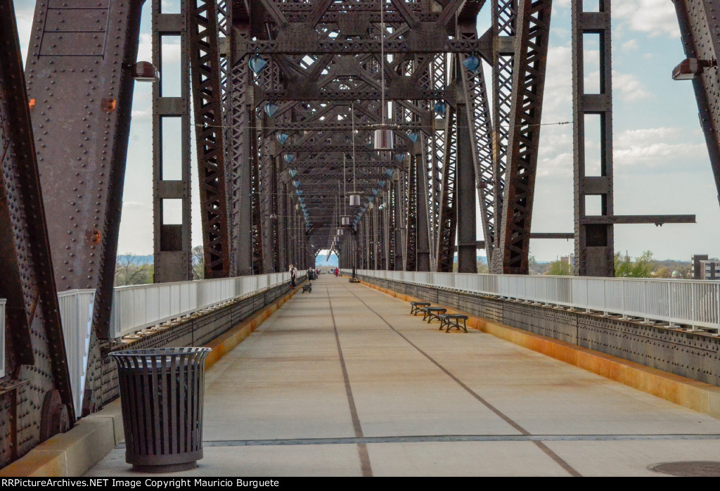 The Big Four Bridge - Ohio River Bridge