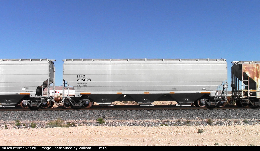 WB Manifest Frt at Erie NV W-MdTrnSlv-Pshrs -130