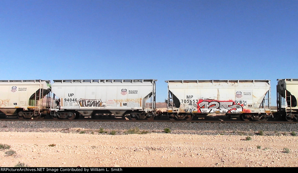 WB Manifest Frt at Erie NV W-MdTrnLvs-Pshr -116