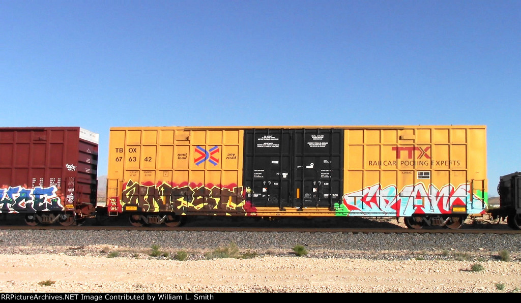 WB Manifest Frt at Erie NV W-MdTrnLvs-Pshr -120