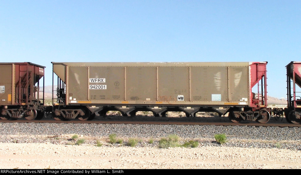 EB Unit Empty Hooper Frt at Erie NV -65