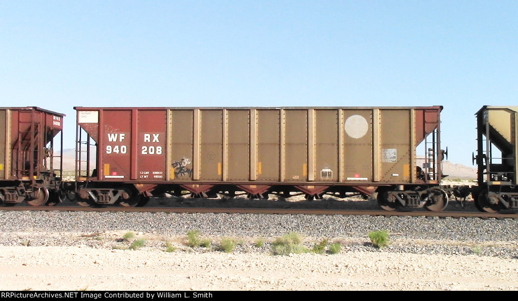 EB Unit Empty Hooper Frt at Erie NV -66