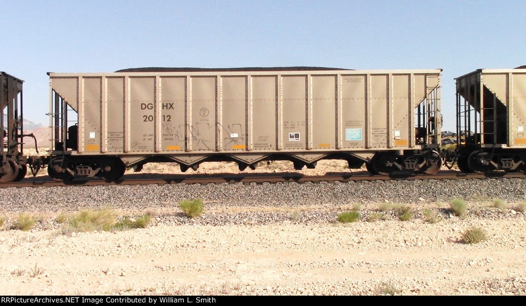 WB Unit Loaded Coal Hooper Frt at Erie NV W-Pshr -83