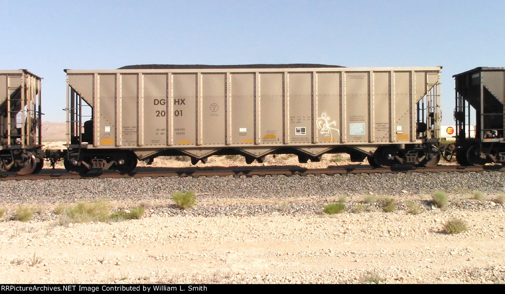 WB Unit Loaded Coal Hooper Frt at Erie NV W-Pshr -84