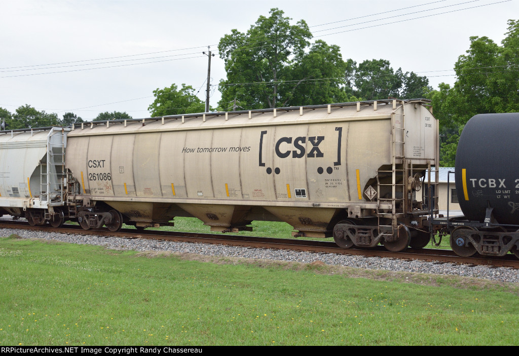 CSXT 261086