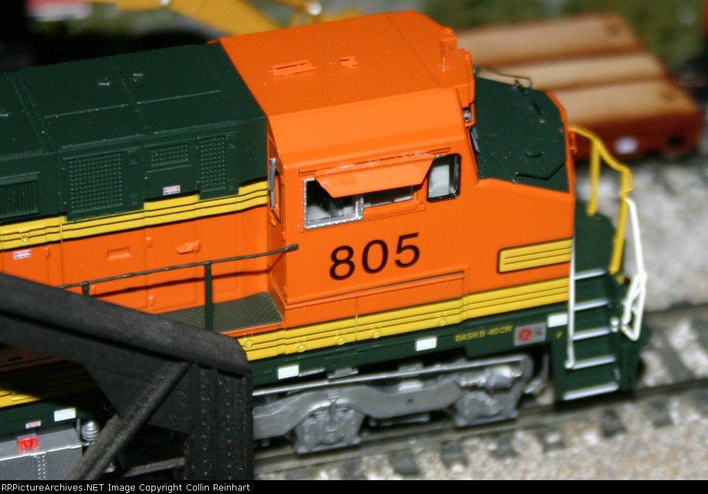 BNSF 805