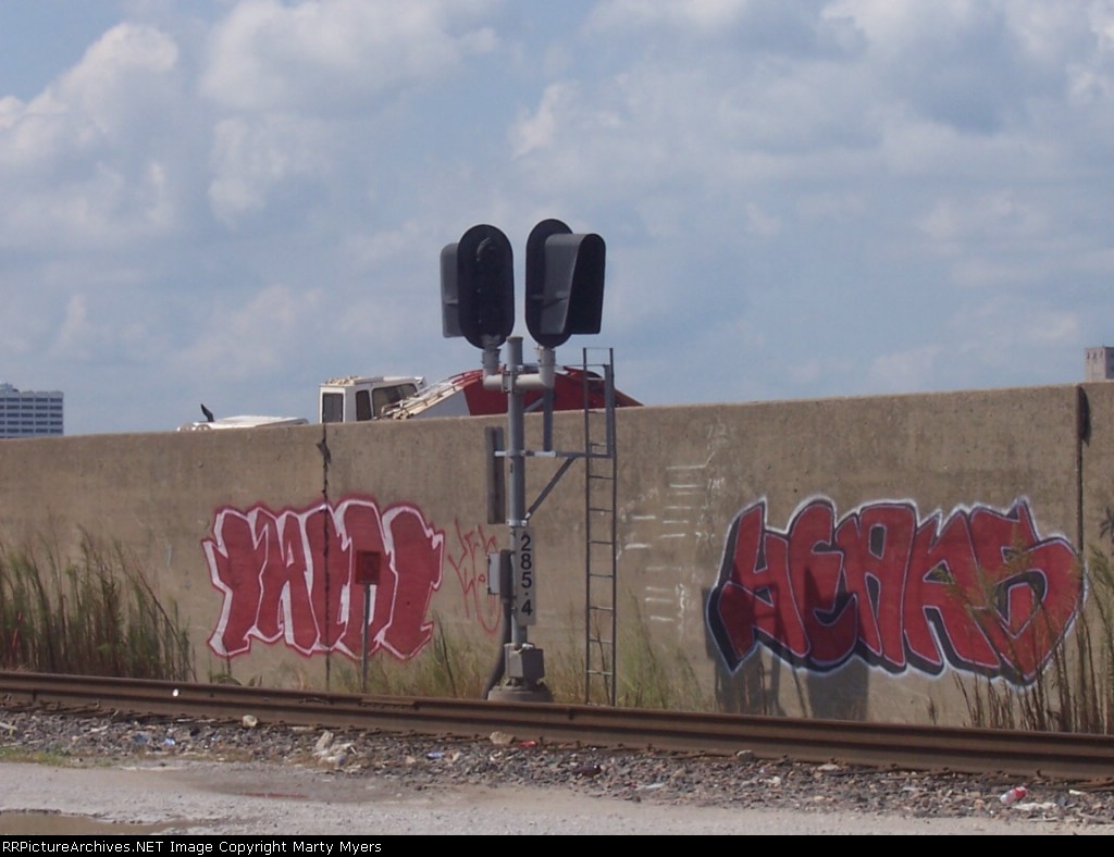 ABS signal at 285.4 on the Omaha Main