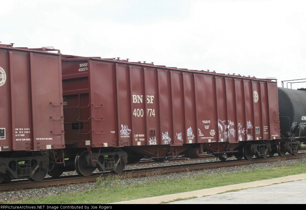 BNSF 400774