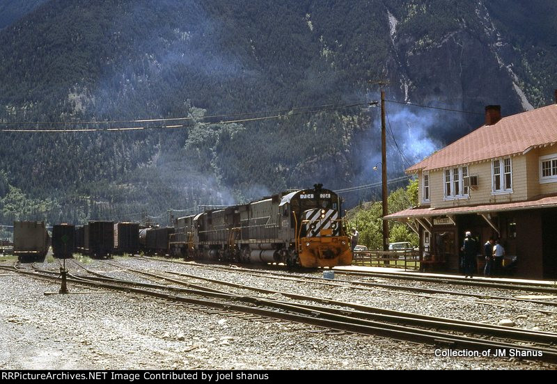 BCOL Diesel Locomotive