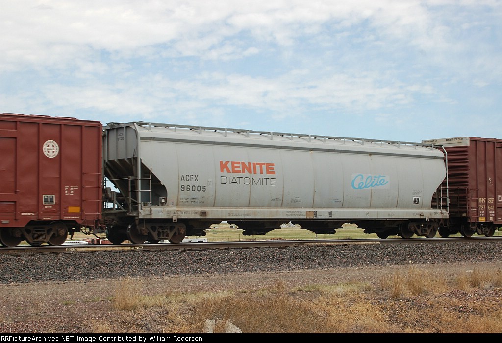 General Electric Rail Services (ACFX) Covered Hopper No. 96005
