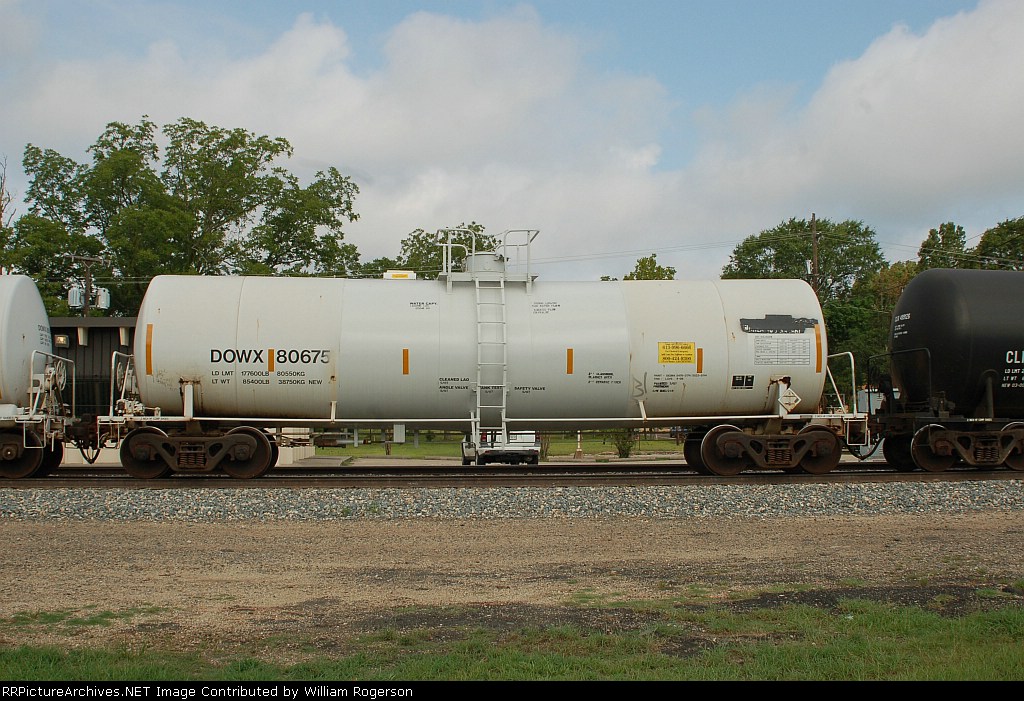 Dow Chemical Company (DOWX) Tank Car No. 80675