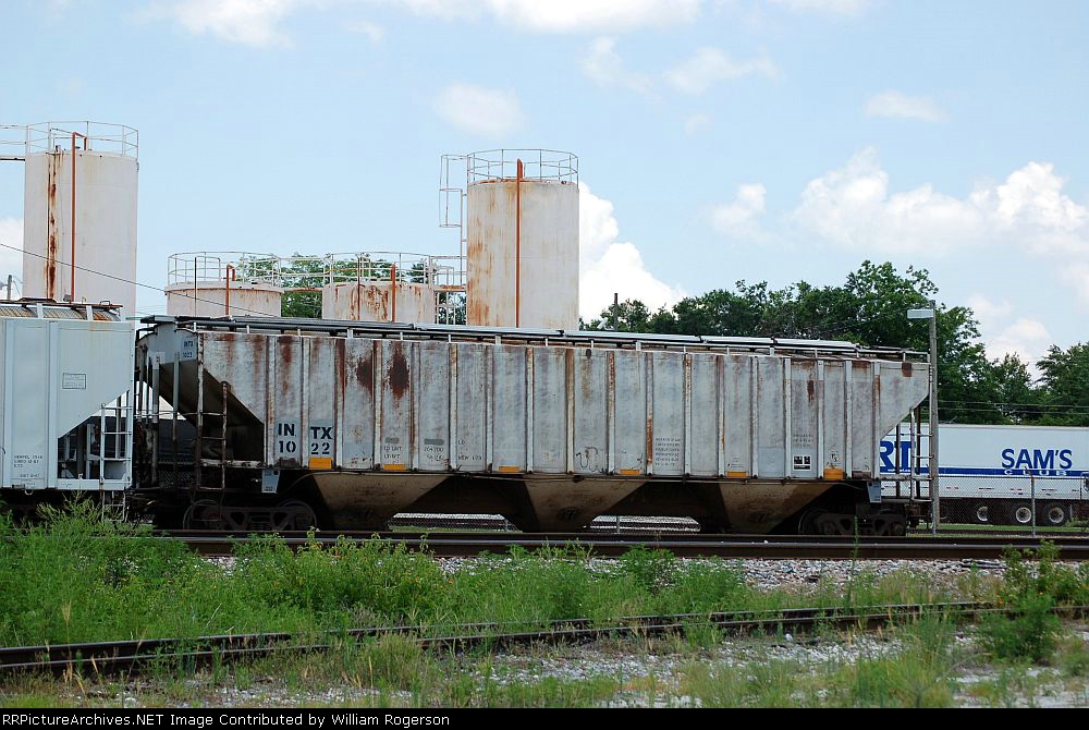 Interstate Commodities (INTX) Covered Hopper No. 1022