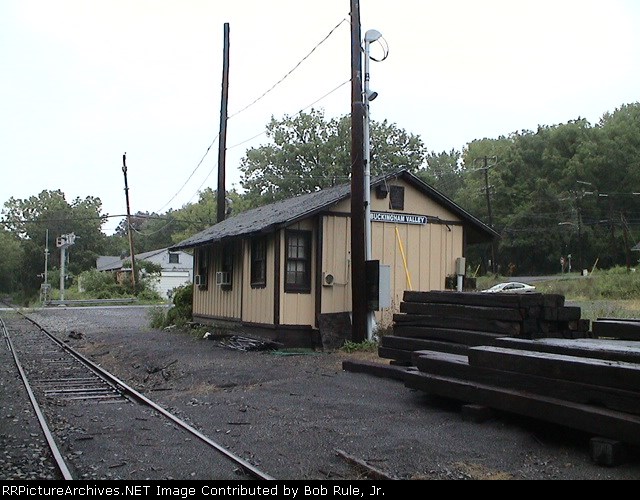 Buckingham Valley Station