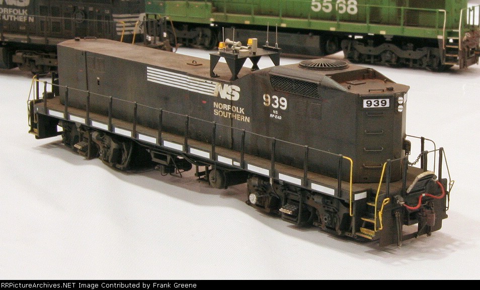 Tony Sisson - NS RP-E4D 939