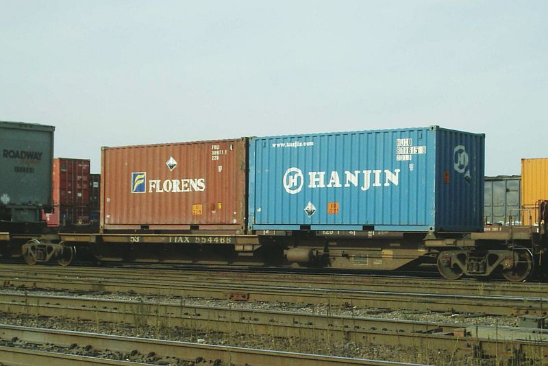 TTAX 554468 With Florens and Hanjin Containers