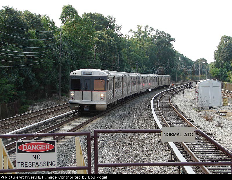 westbound PATCO train